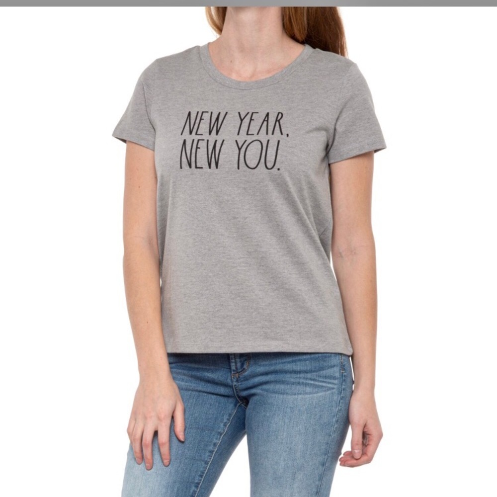 NWT Rae Dunn gray womens T-shirt. Size medium